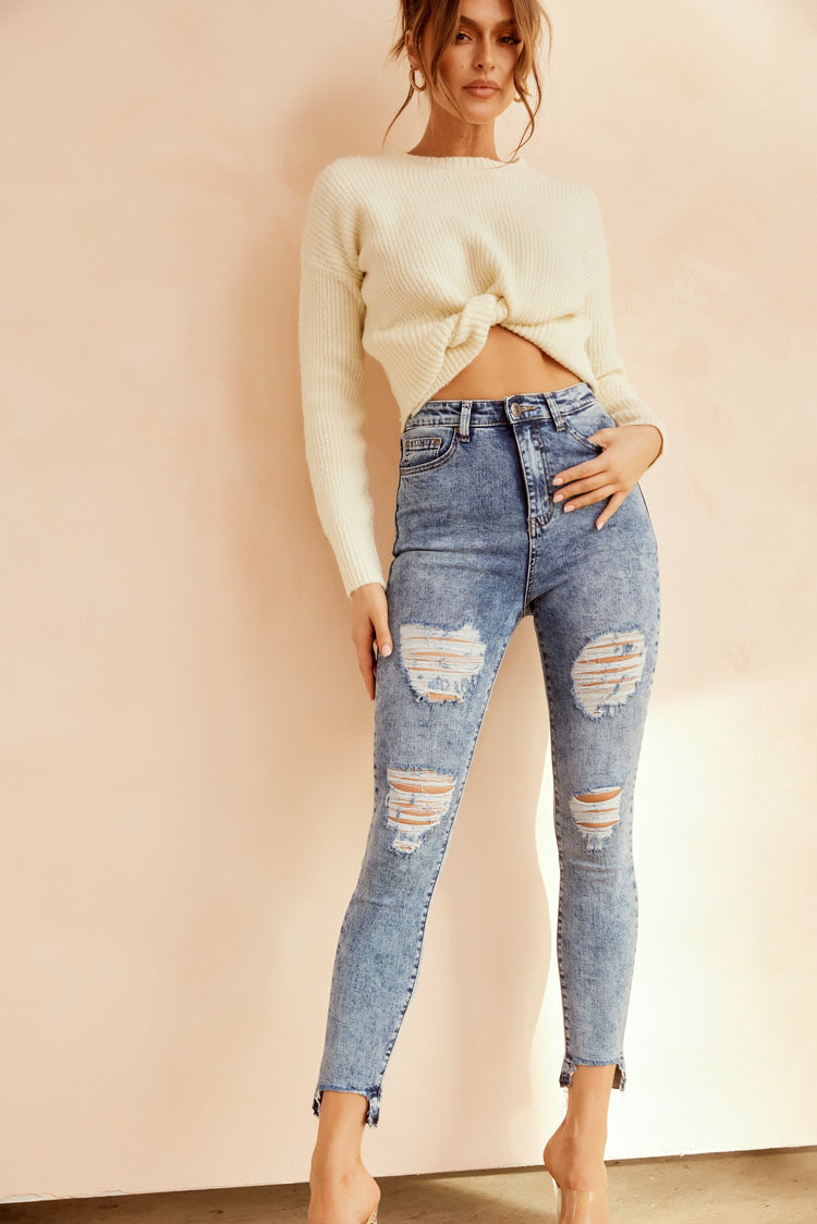 Easy Does It Crop Jeans - Washed Blue