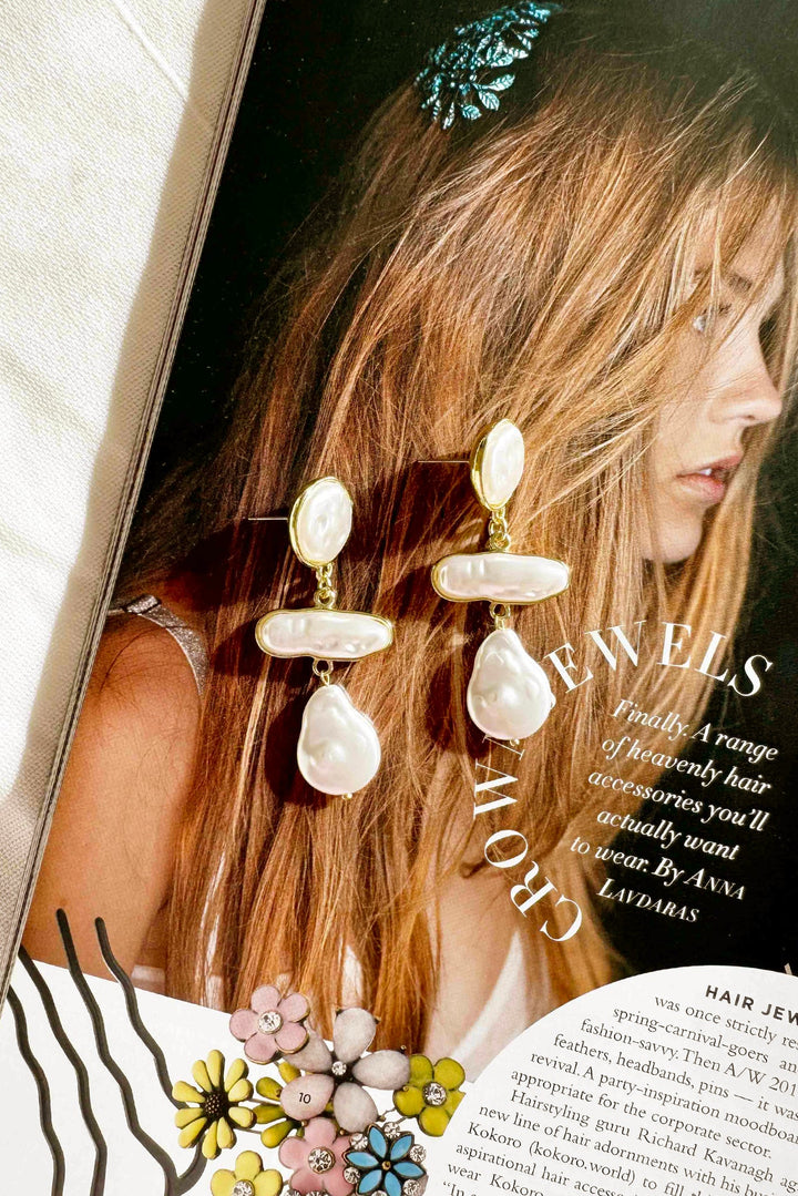 River Wind Earrings - White